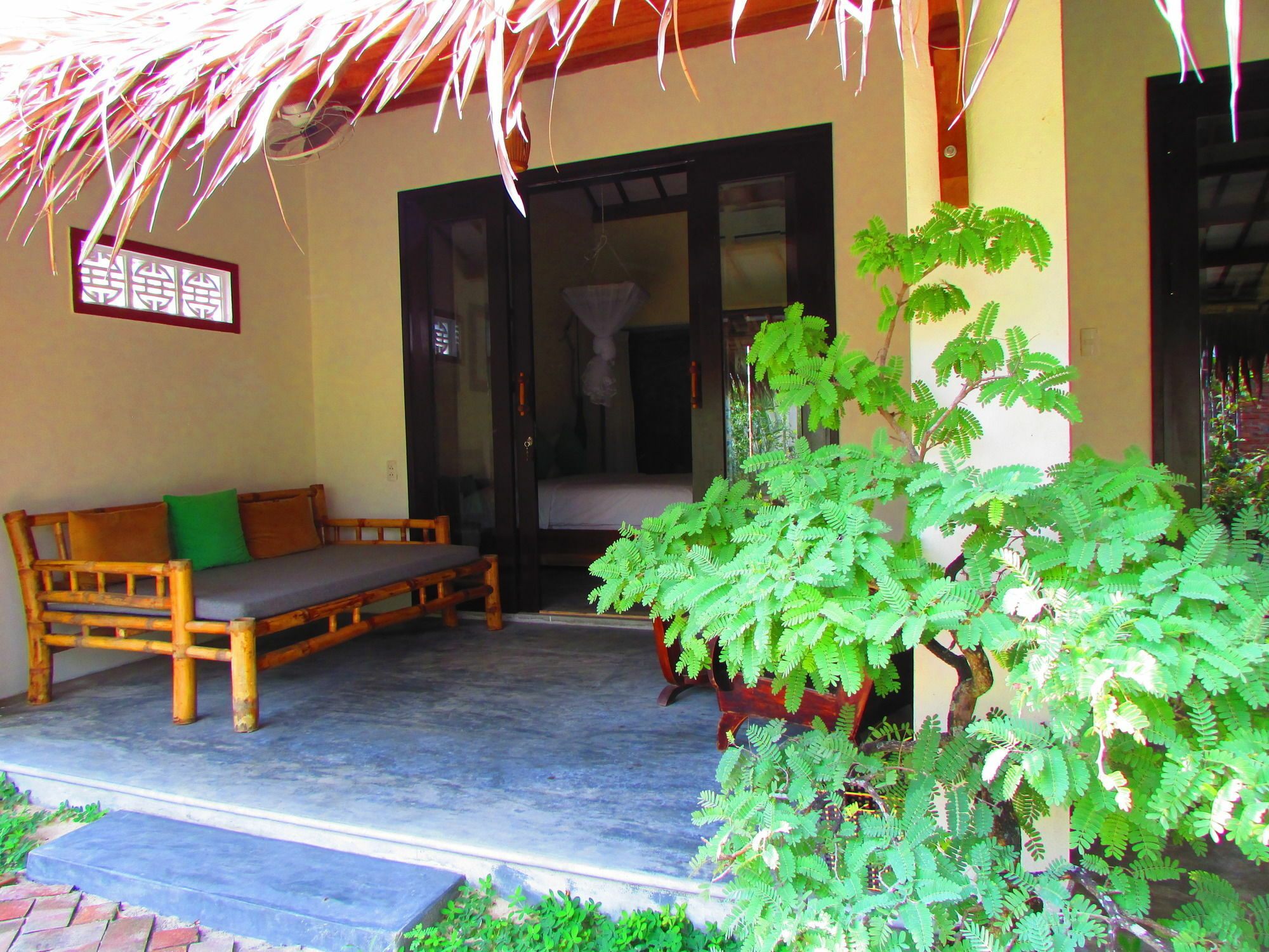 Red Flower Cottages Homestay ฮอยอัน ภายนอก รูปภาพ
